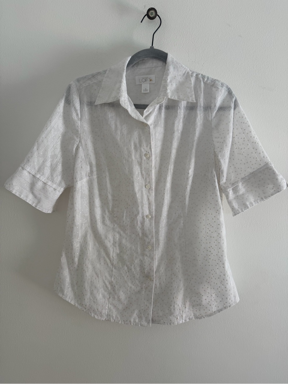 LOFT White Shimmer Button-Front Blouse – Size 10